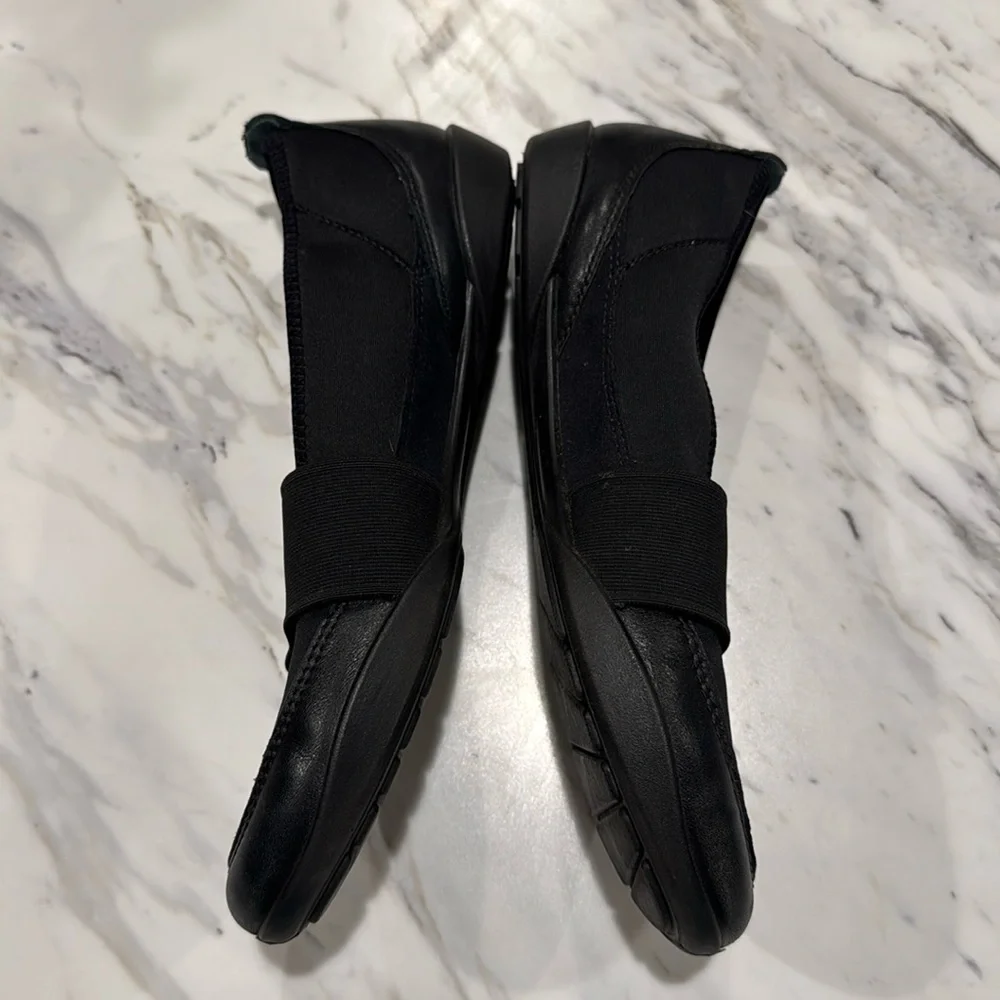 Ecco Women’s Bluma Band Slip On Shoes Comfort Flats Black Size‎ 38 (US 7/7.5)